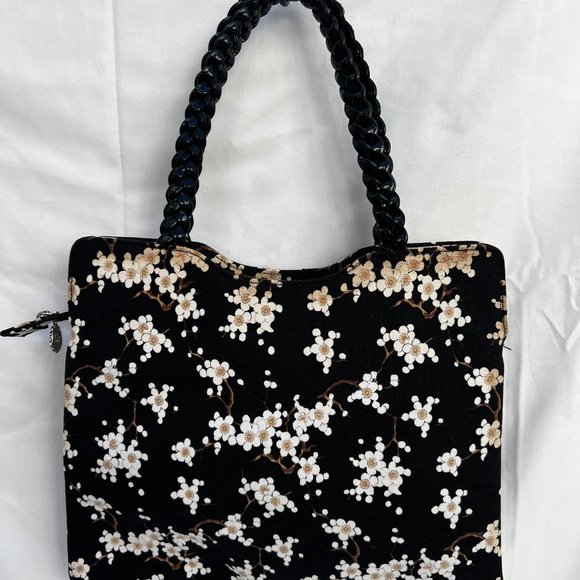 Lulu Guinness Women's Black Twill White Floral Pattern Shoulder Strap Totes Bag - Picture 11 of 12
